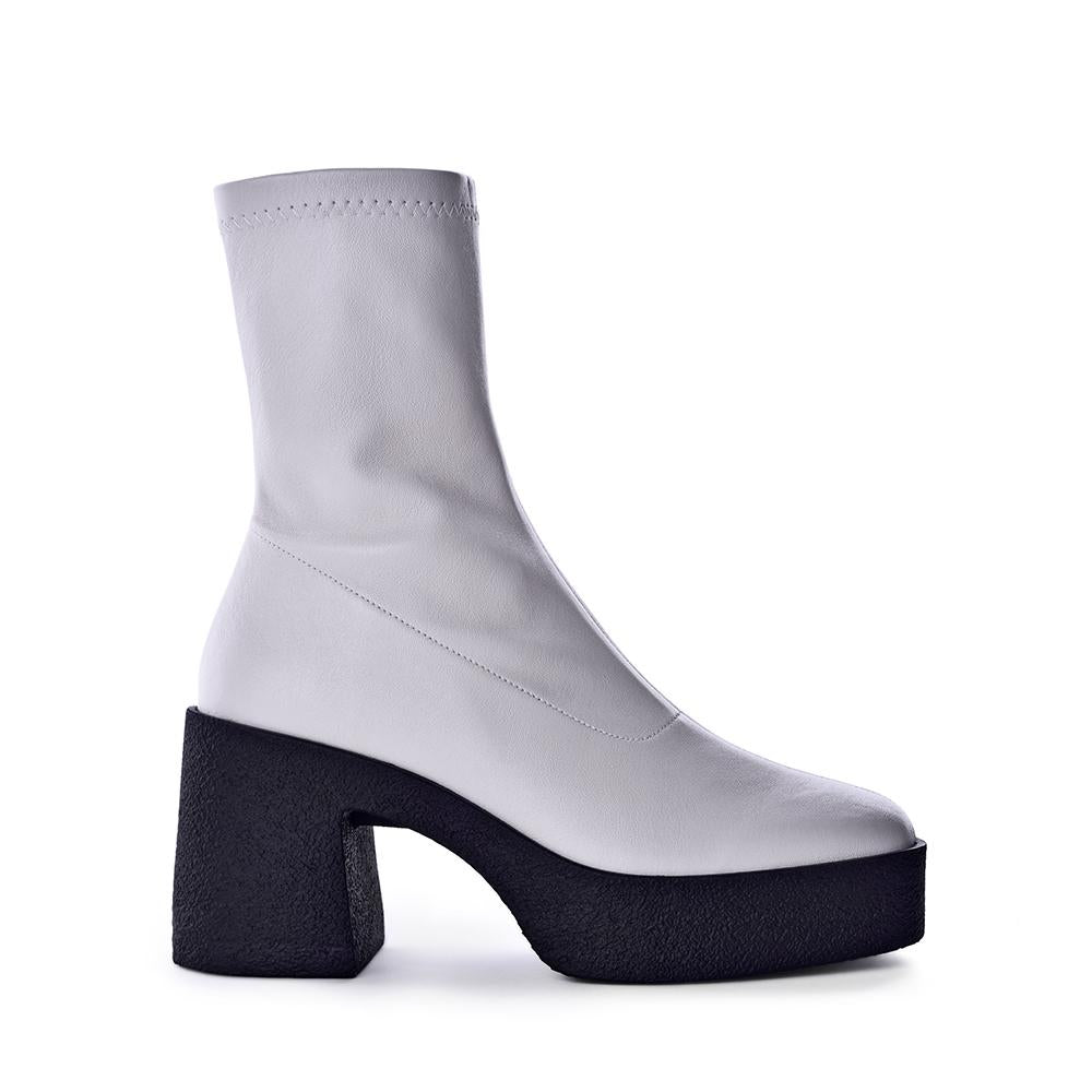 UMI Off White Stretch Leather Chunky Ankle Boots 38