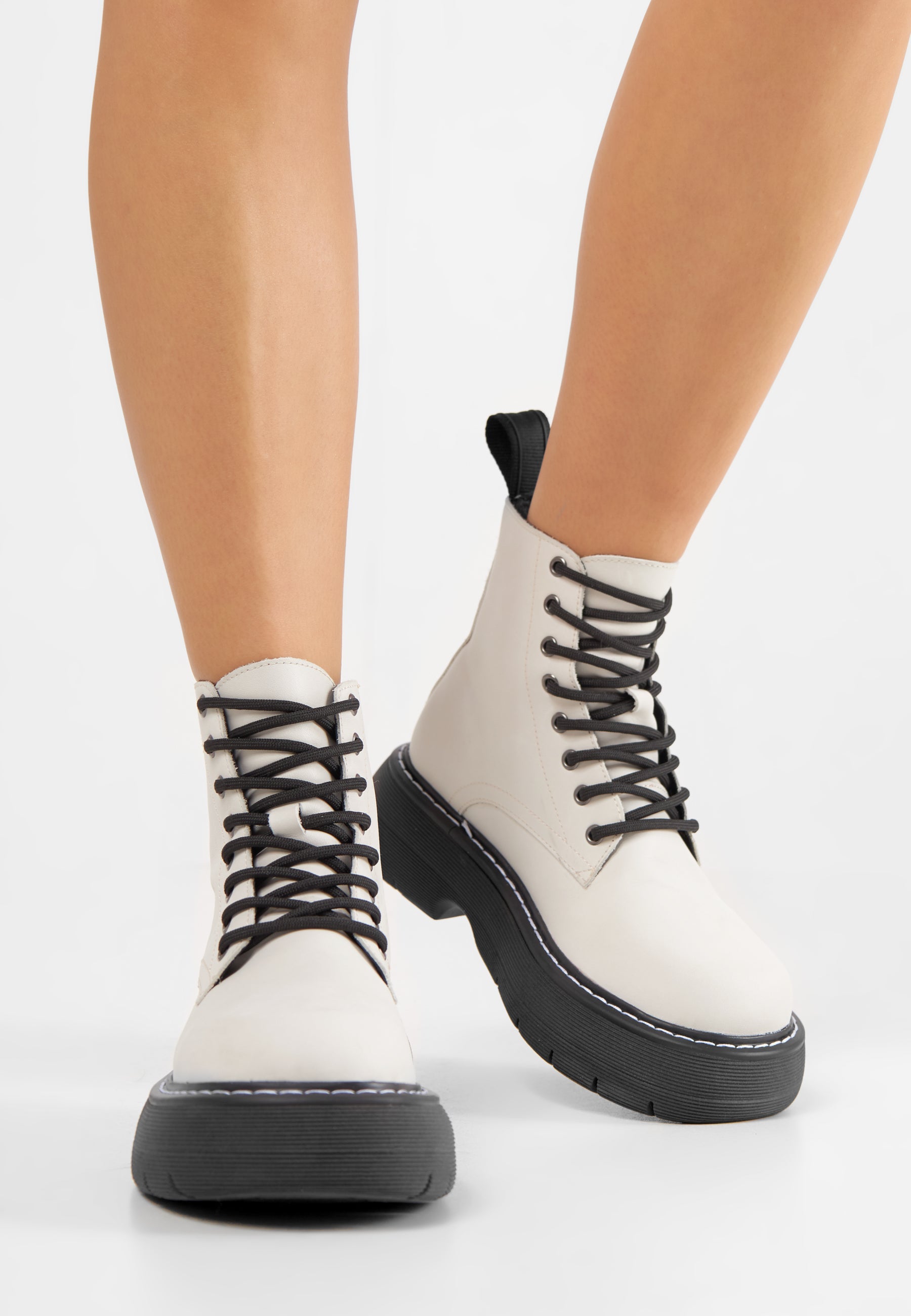 Last Jane Off White Leather Combat Boots 37