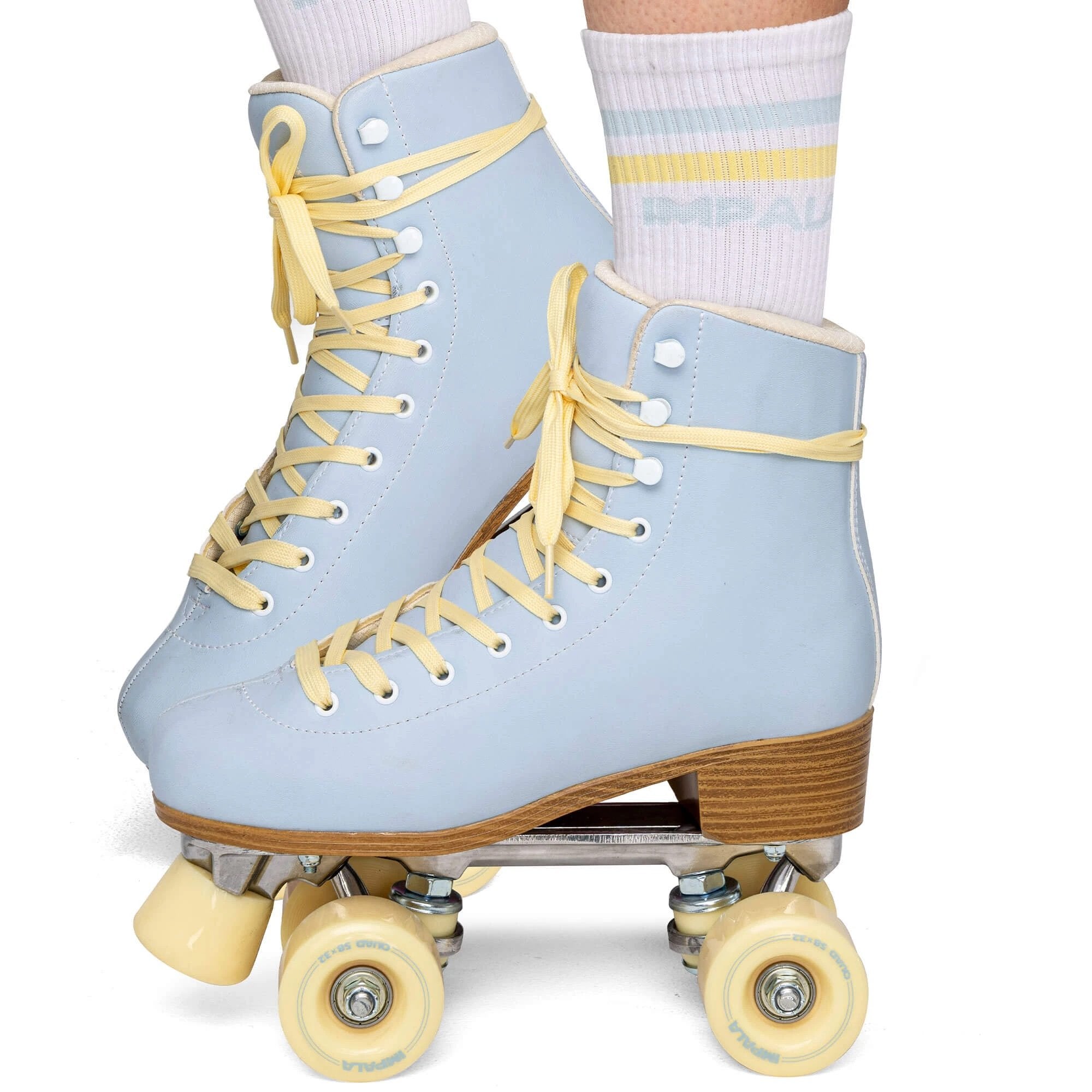 Sky Blue Roller Skates - 9